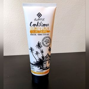 Fair Trade Coconut, pineapple & Ginger Alfalfa conditioner
